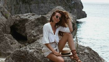 Fashion Blogger // Romantic vibes in Curacao – www.wordsthroughtheeyes.com